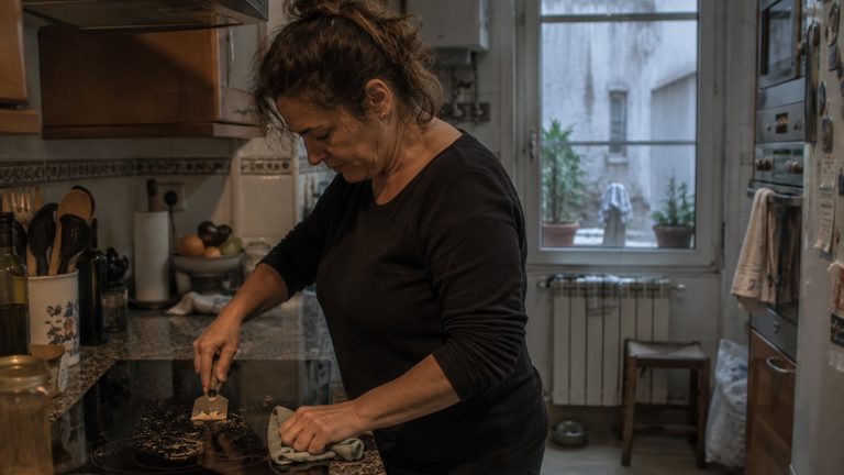 Empleada de hogar en Ourense: la capital más envejecida y el verano más caluroso de Galicia