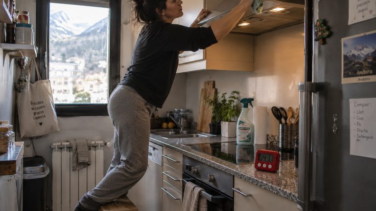 Neteja per hores a Andorra: el servei que està canviant la rutina de moltes cases